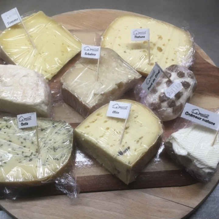 Assortiment de fromages dessert 8 personnes (800grs)
