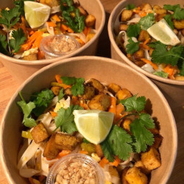 Pad thaï tofu mariné au gingembre