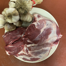 EPAULE D'AGNEAU DÉSOSSÉE – 800g