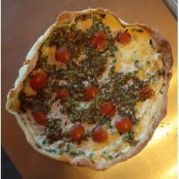Quiche pois, tomates cerise et chèvre (500gr)