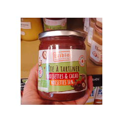 Pâte à tartiner noisette...